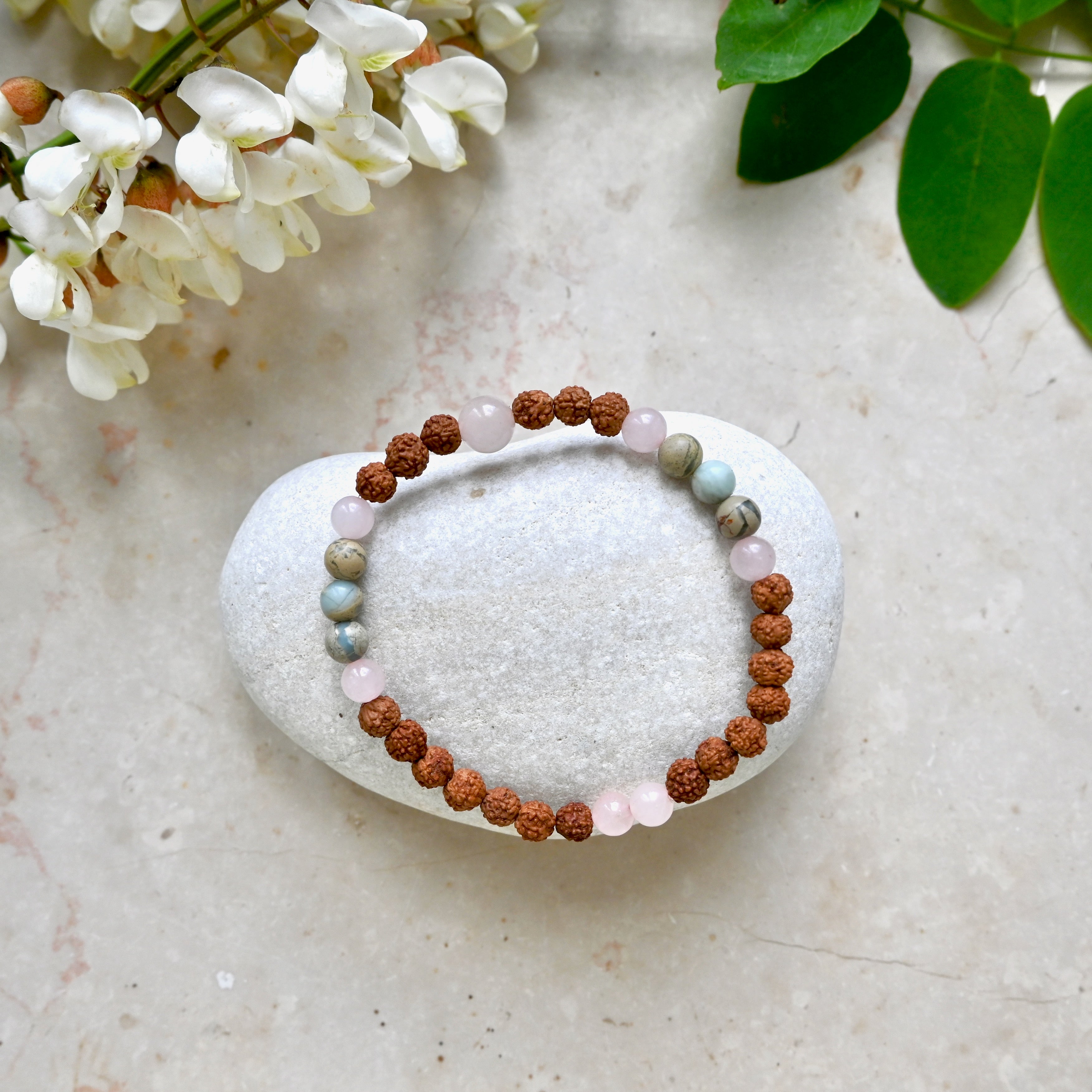 RUDRAKSHA LOVE - Rudraksha, Rosenquarz & Jaspis Armband
