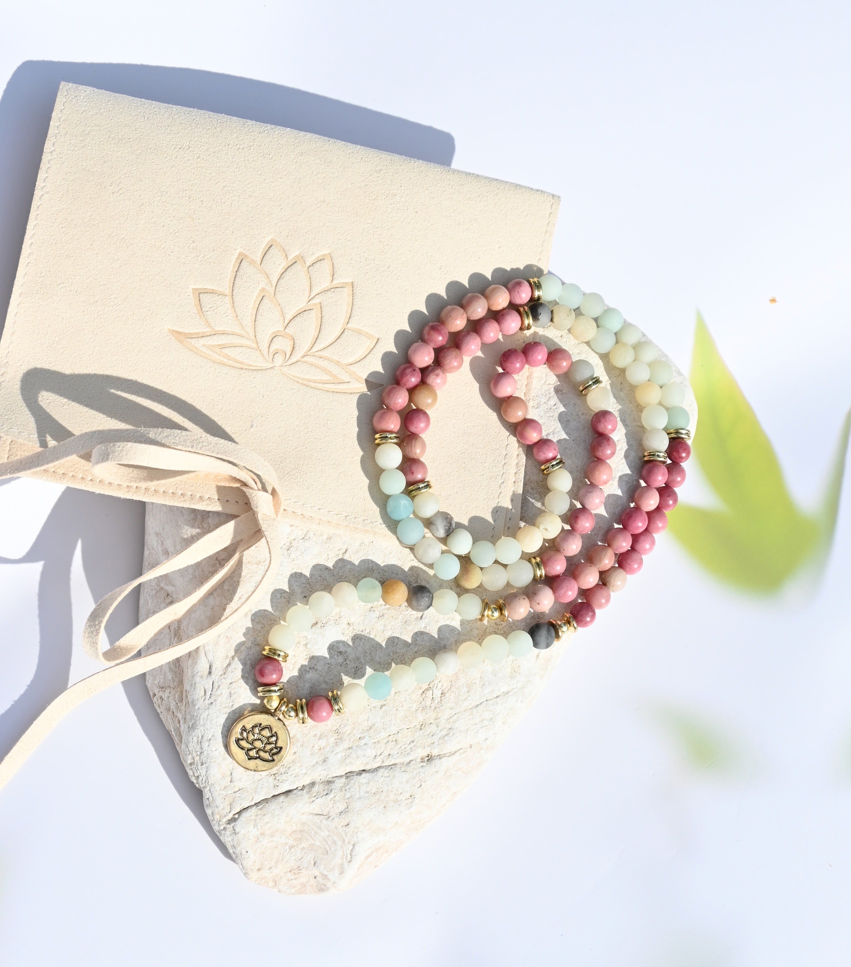 GOLDEN LOTUS - Rhodochrosit & Amazonit Mala Armband